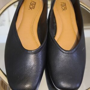Women's Black Leather Flats by Nordstrom Rack No Size Label But Is Like 8.5